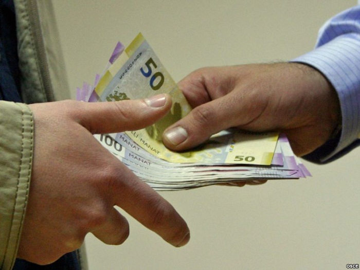 Azərbaycanlı diaspor rəhbəri rüşvətə görə tutuldu